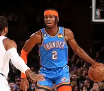 西城雷霆队鏖战西城金雕队，举重小组赛惊险晋级，核心复出即建功。二次进攻频频奏效(十一届城运会男子69kg举重决赛)